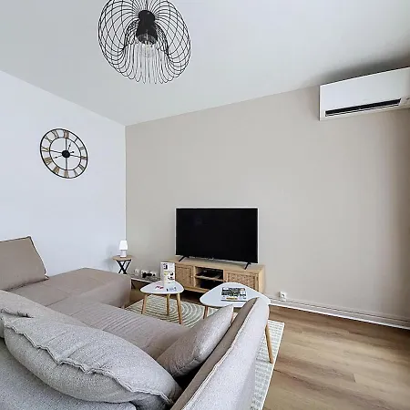 Spacieux En Hyper-centre Apartment
